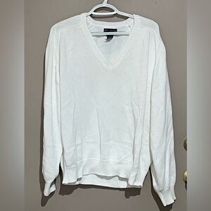 Lands’ End Men’s M V-neck
LEAVING 5/1